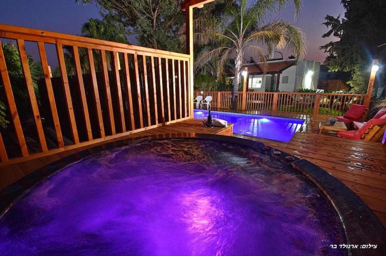 Hawaii Mansion Villa Rosh Pinna Bagian luar foto